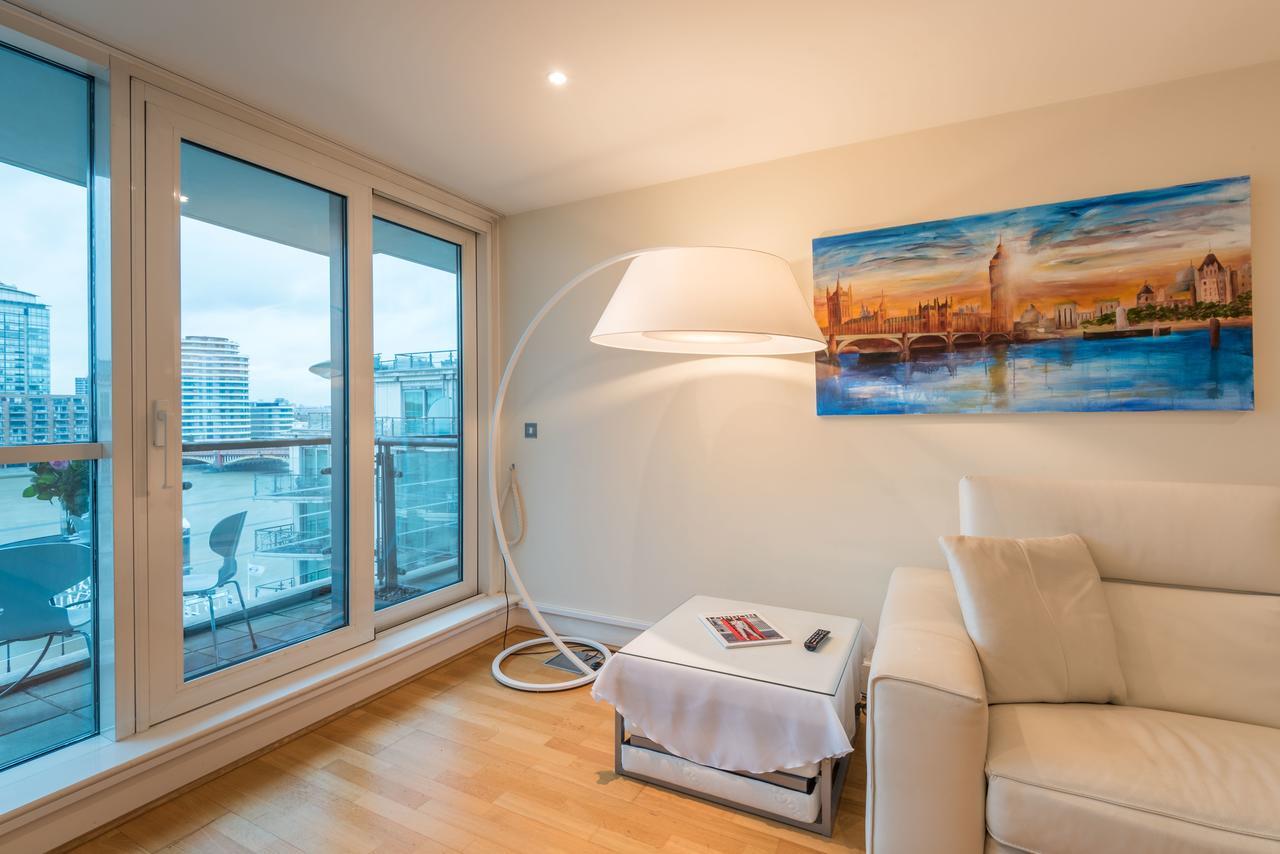 Stunning Flat Overlooking The Thames London