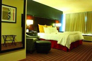 Norfolk Plaza Hotell