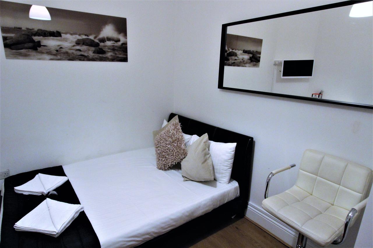 Leyton Guest house *