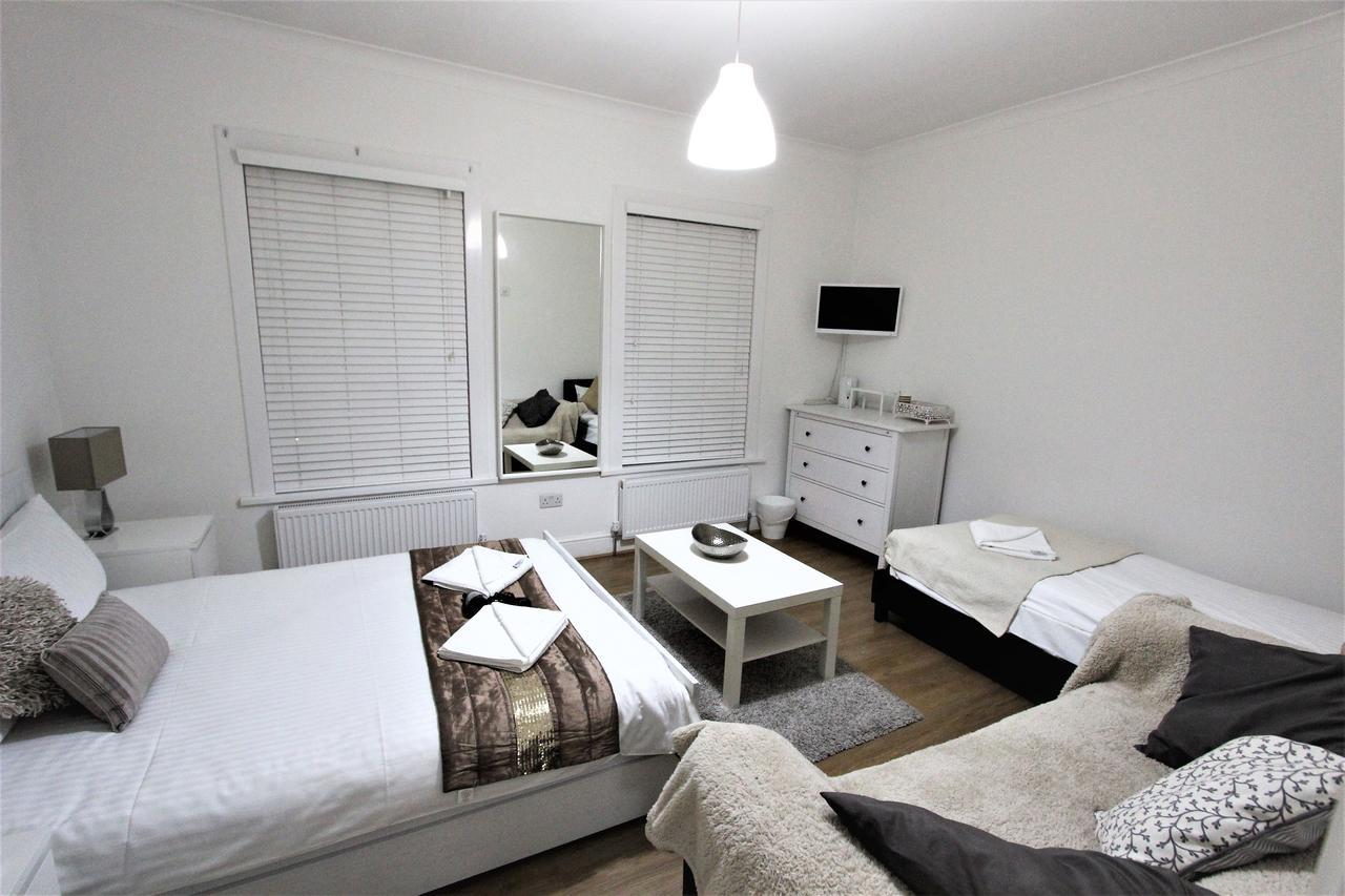 Leyton Guest house London