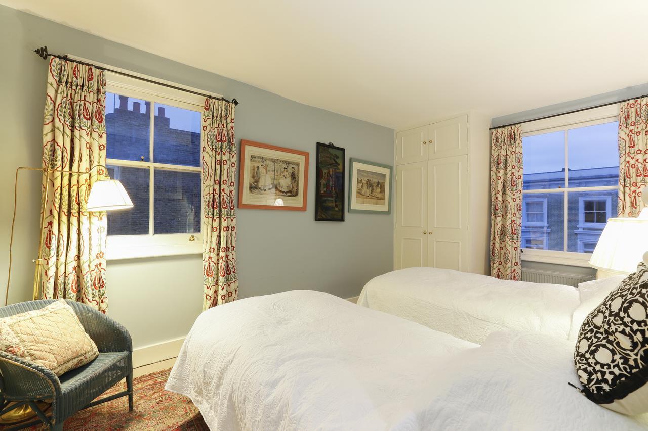Attractive Chelsea For Four Londra