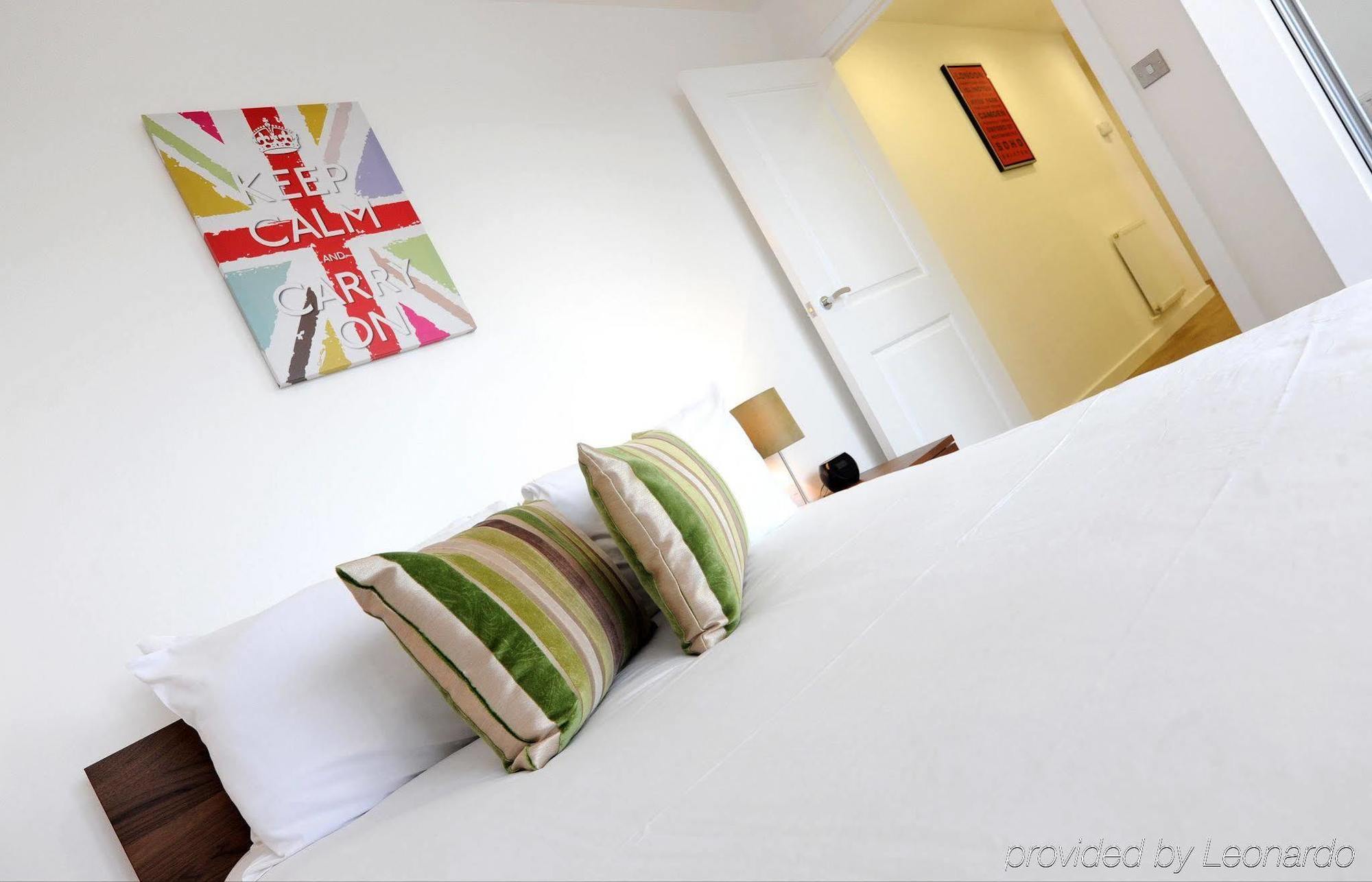 Apple Apartments Limehouse Basin London