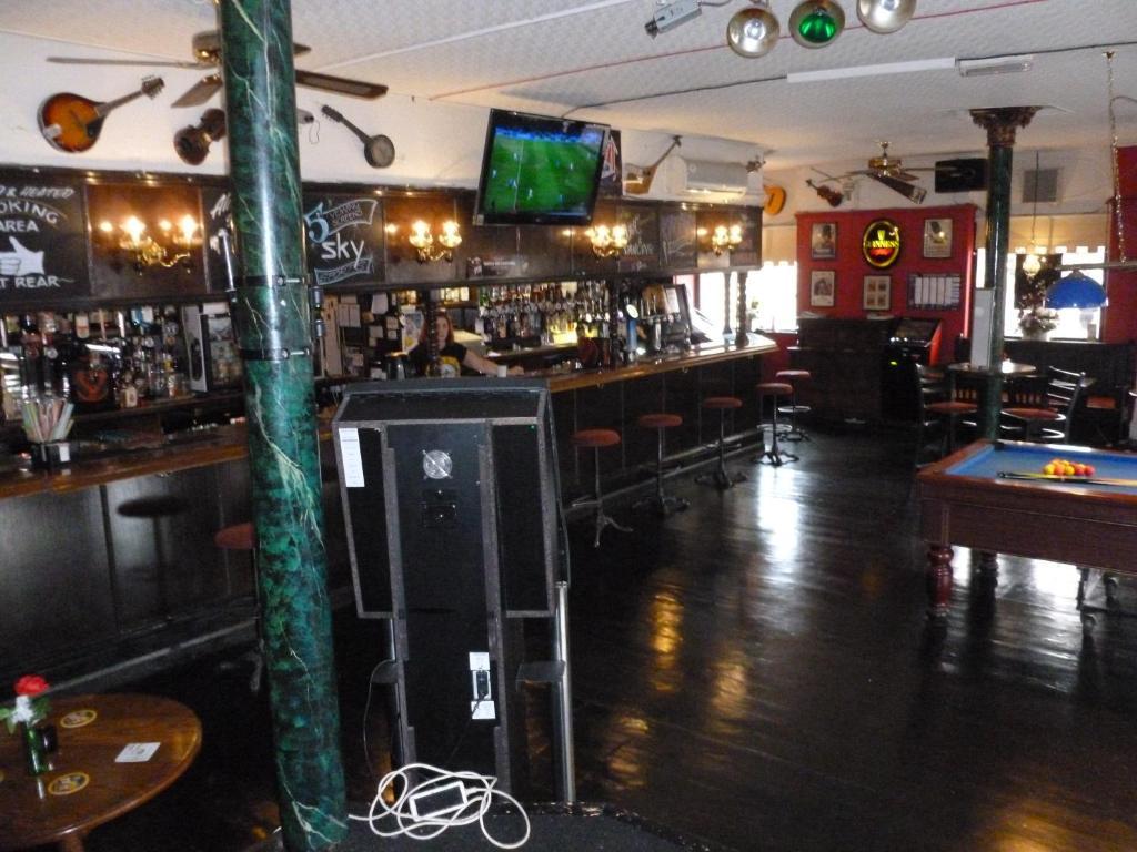 Cart And Horses Kro 3*