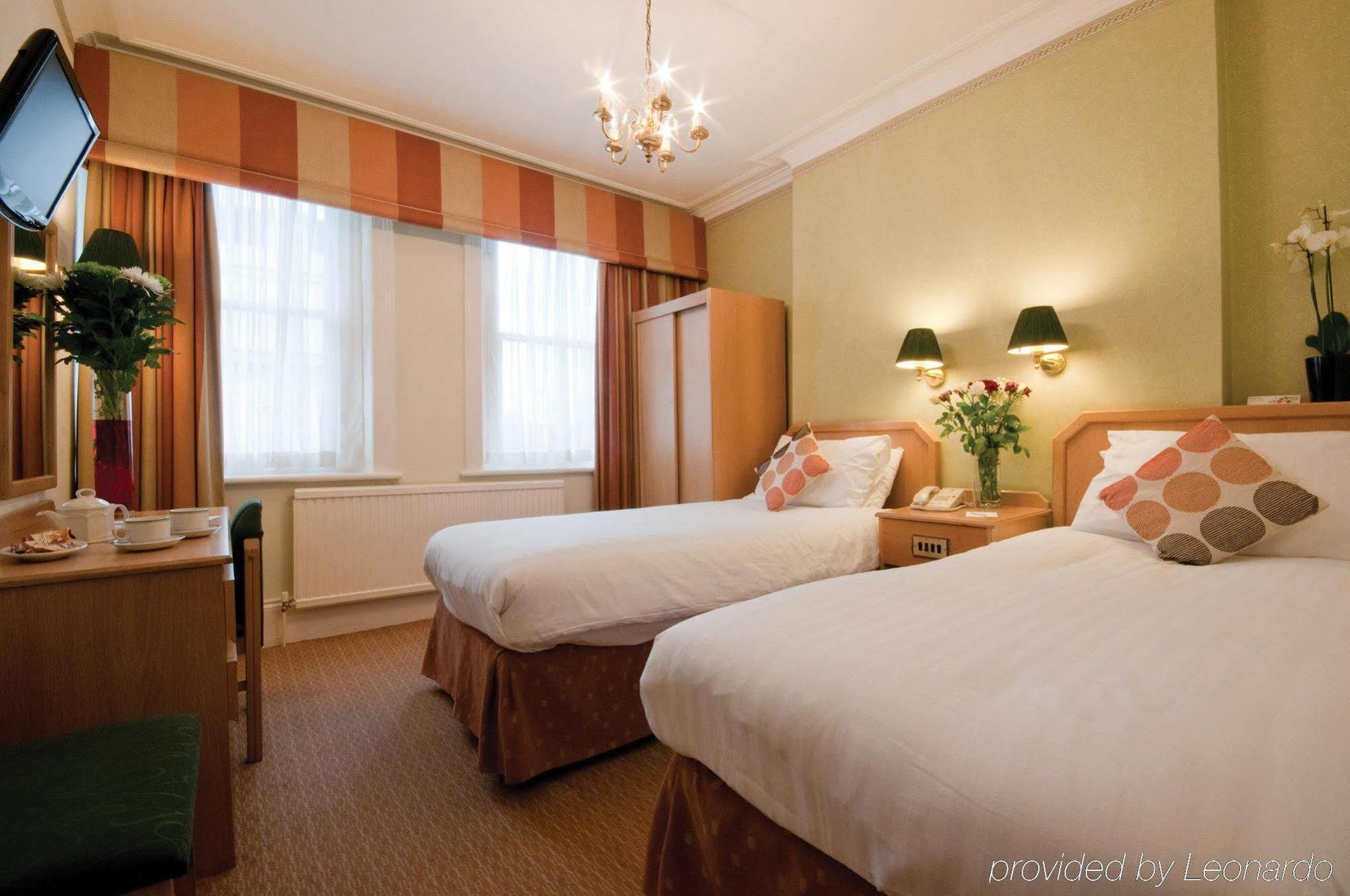 Phoenix Hotel London