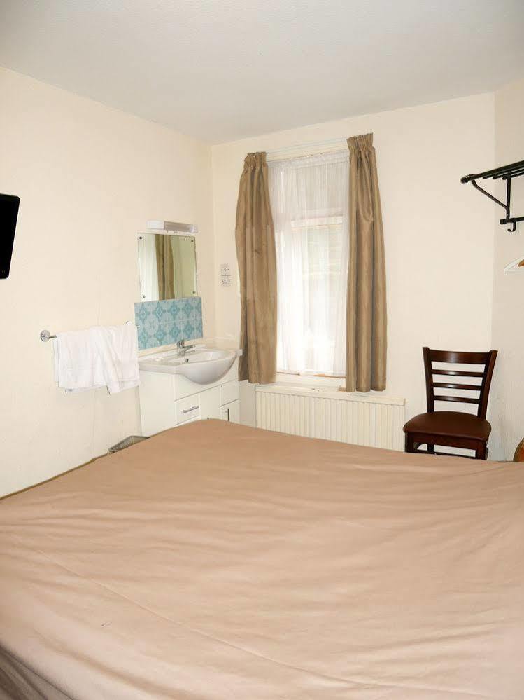 Bed & Breakfast Queens