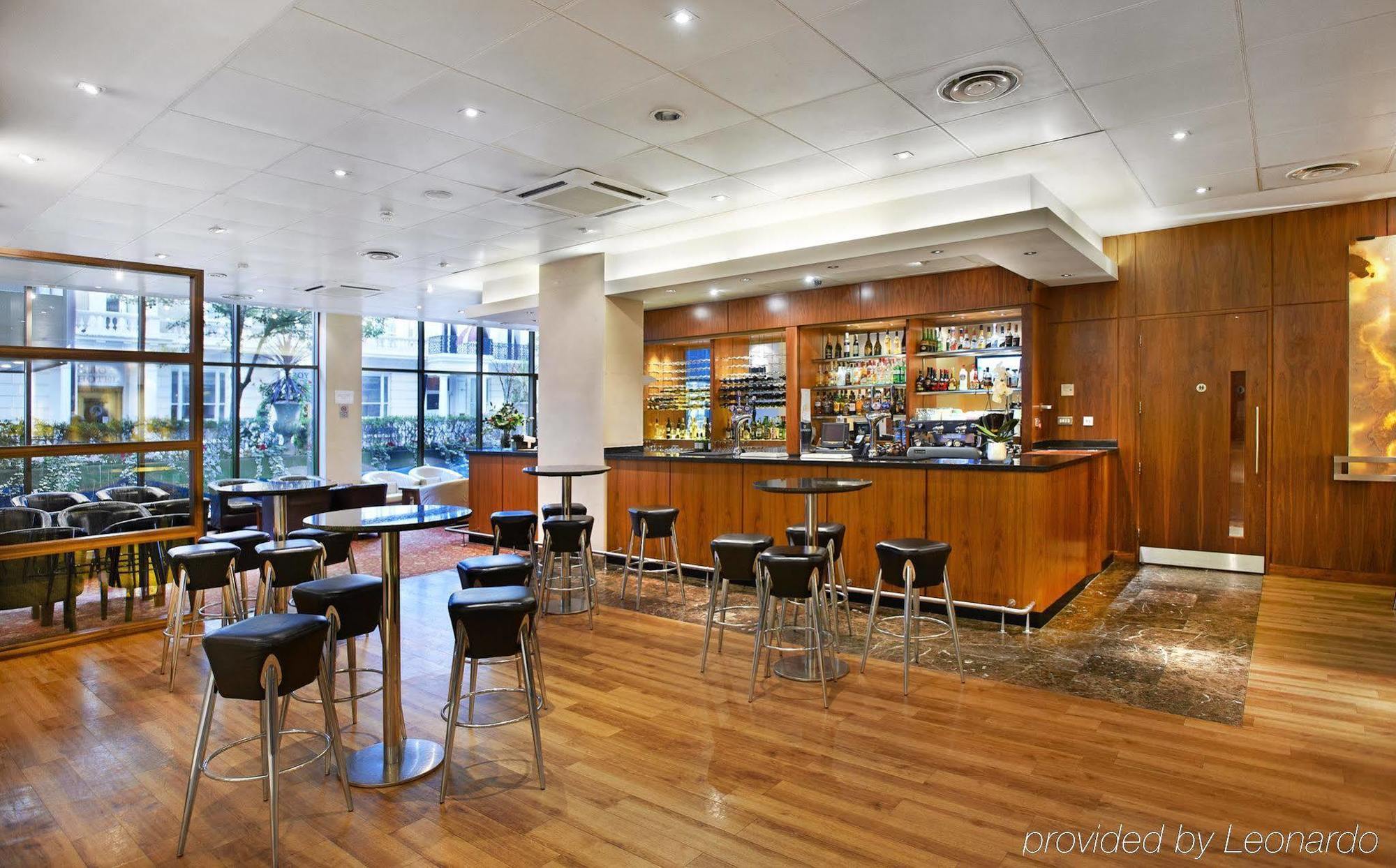 Hotel Central Park 3*