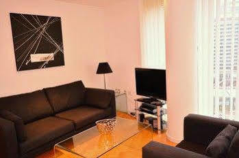 Hotel Zen - Canary Wharf London