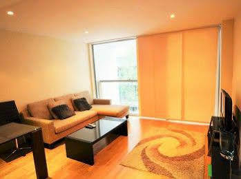 Zen - Canary Wharf London