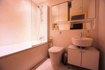 Hotel Zen - Canary Wharf London