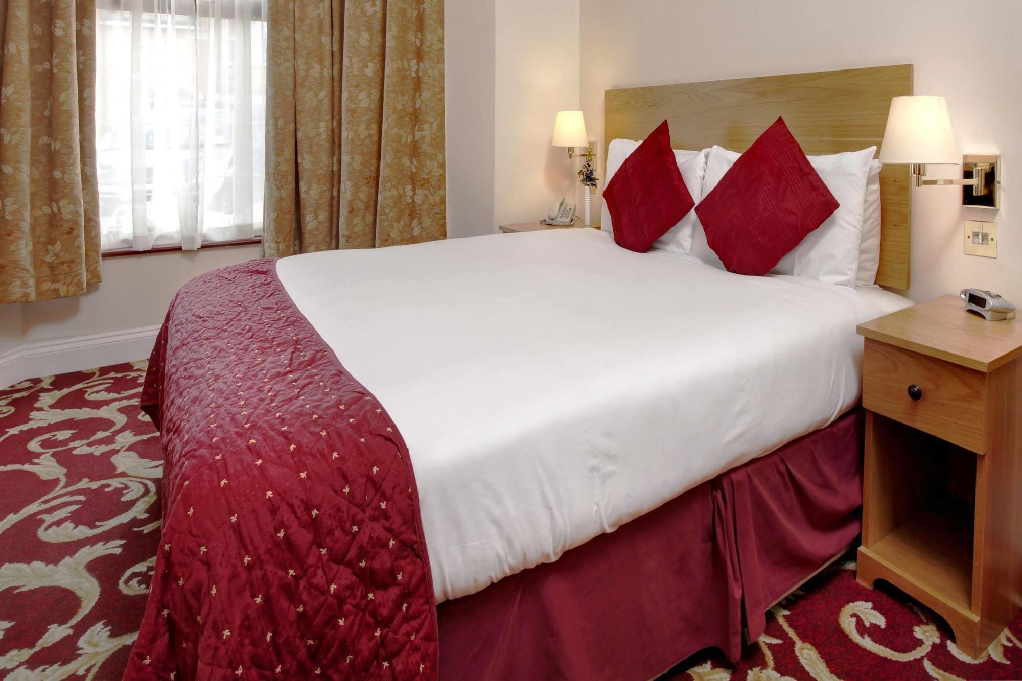 Western Ilford Hotel London