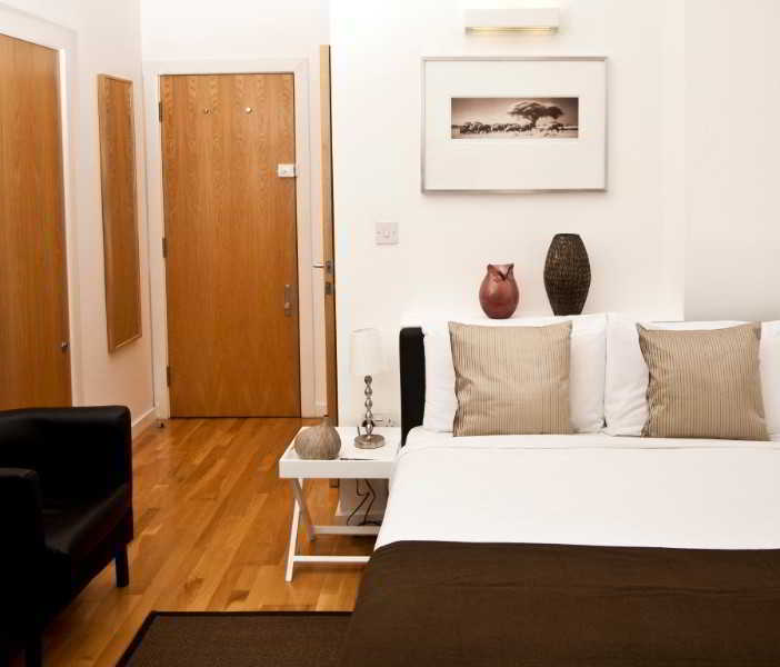 Hyde Park Executive 4* London