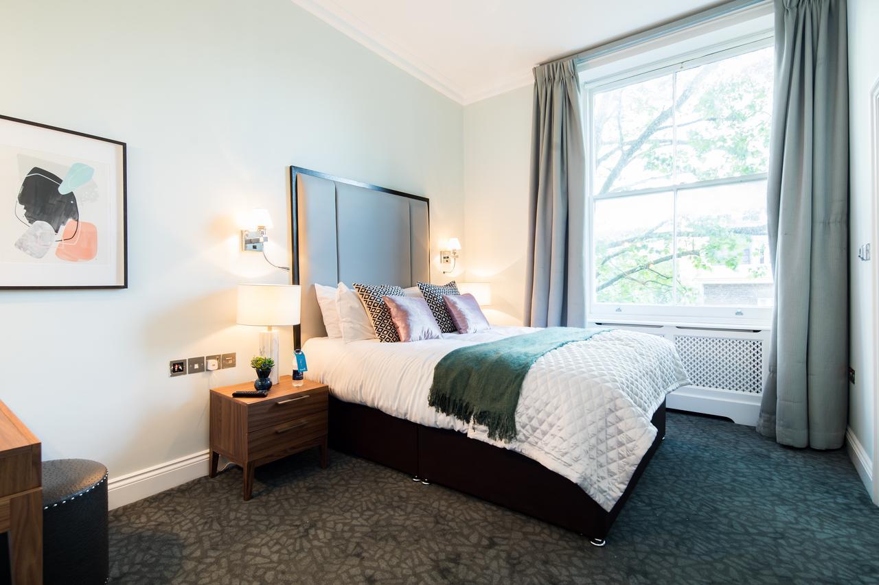 Lancaster Gate Hyde Park By Collection *