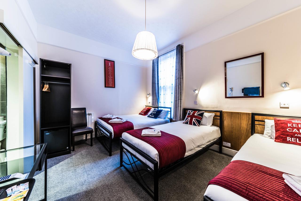 Saba Hotel 3*