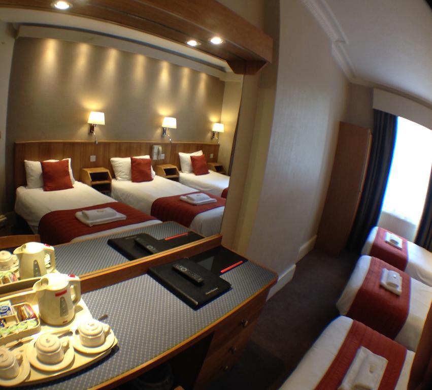 Hotel Columbus London