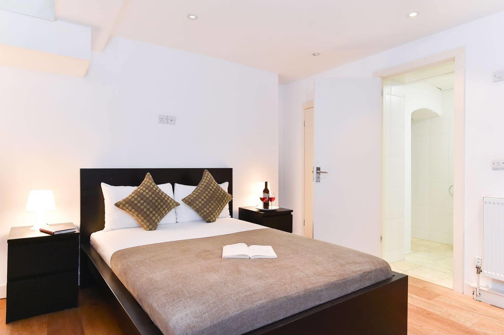 Storm Hotel London
