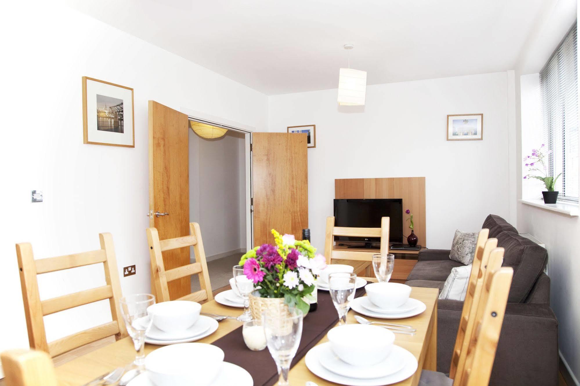 Beautiful 4-bedroom Flat In Bridge/borough! * London