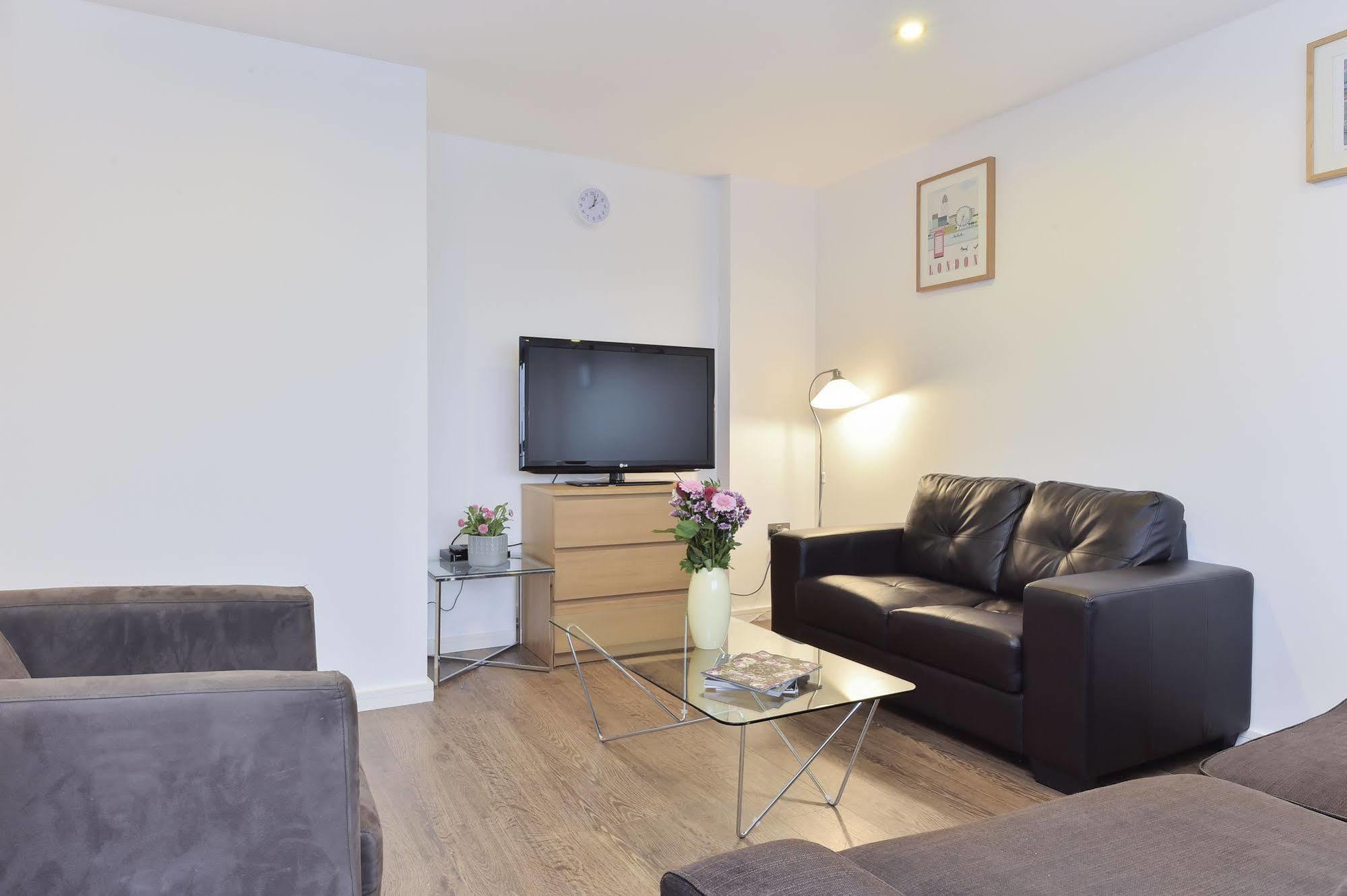 Beautiful 4-bedroom Flat In Bridge/borough! *