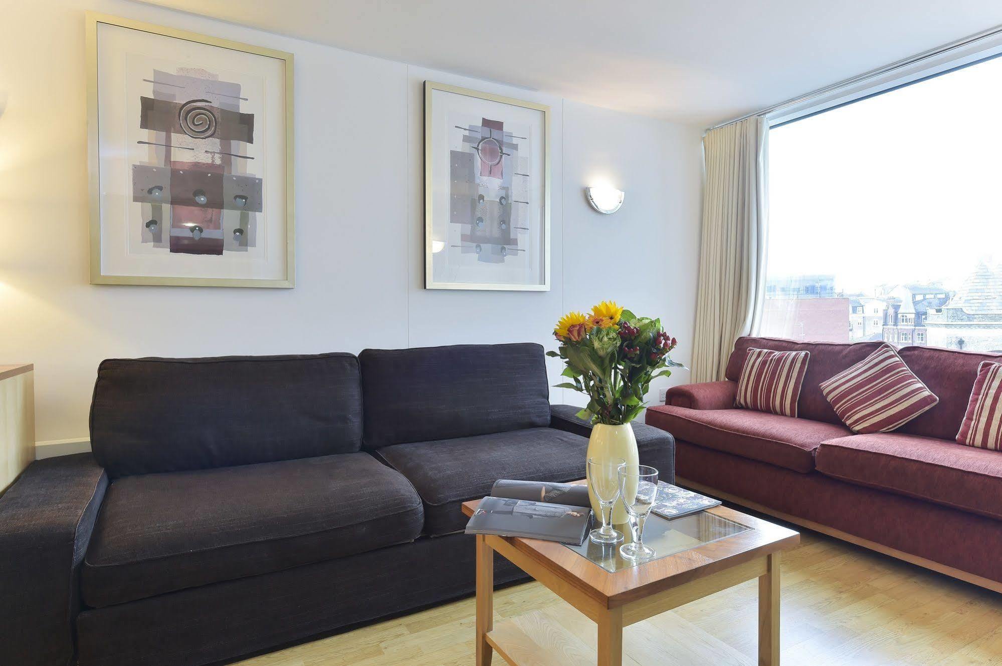 Beautiful 4-bedroom Flat In Bridge/borough!