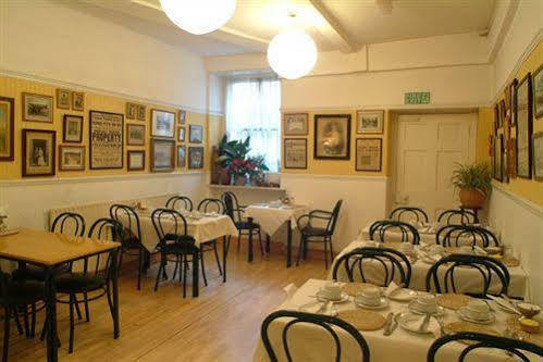 Hotel Garth 3*