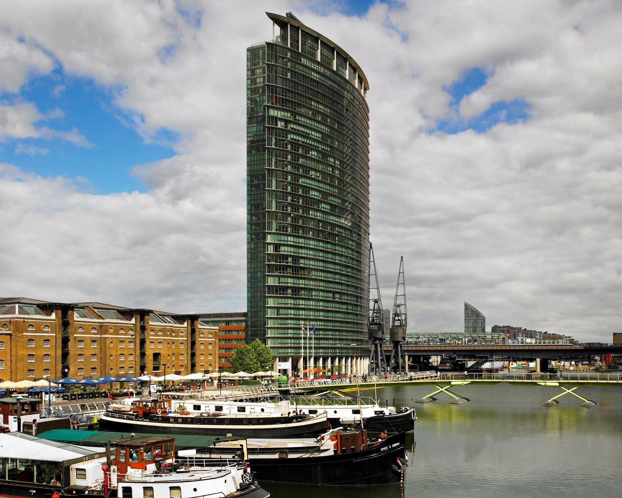 Hotell Marriott Executive London, Canary Wharf 5*
