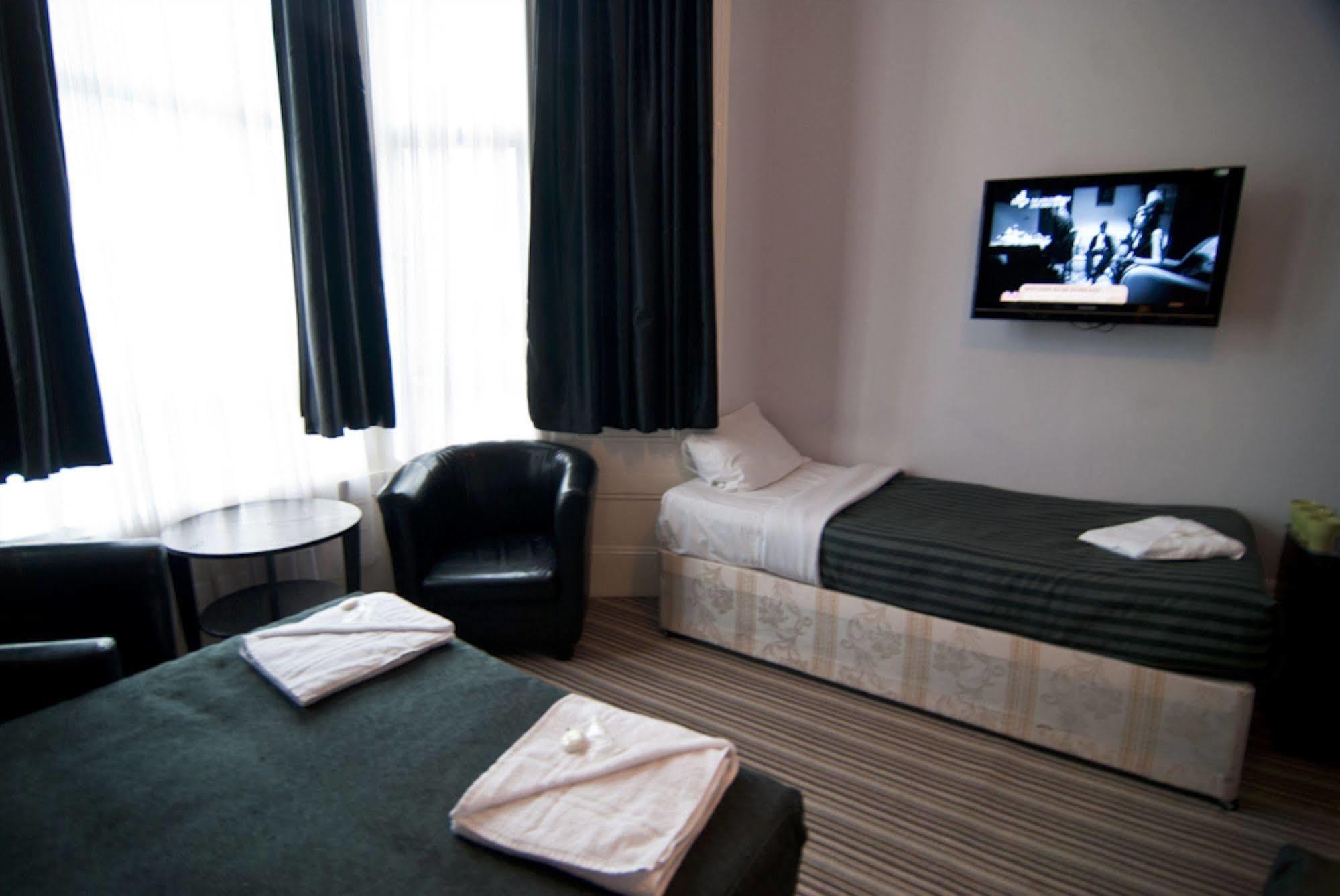 Comfotel Grn Hotell 3*