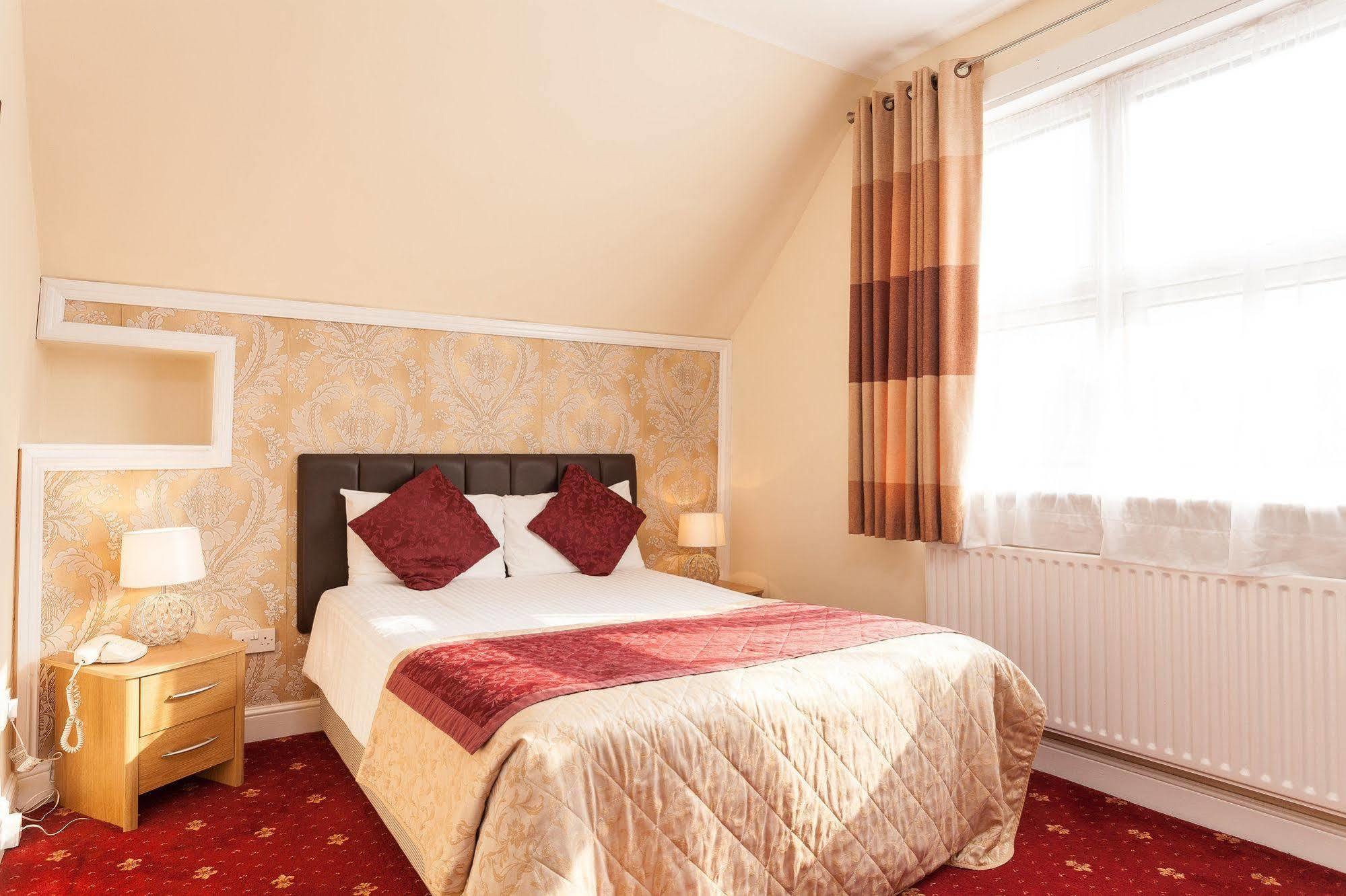 Roseview Alexandra Palace 3* London