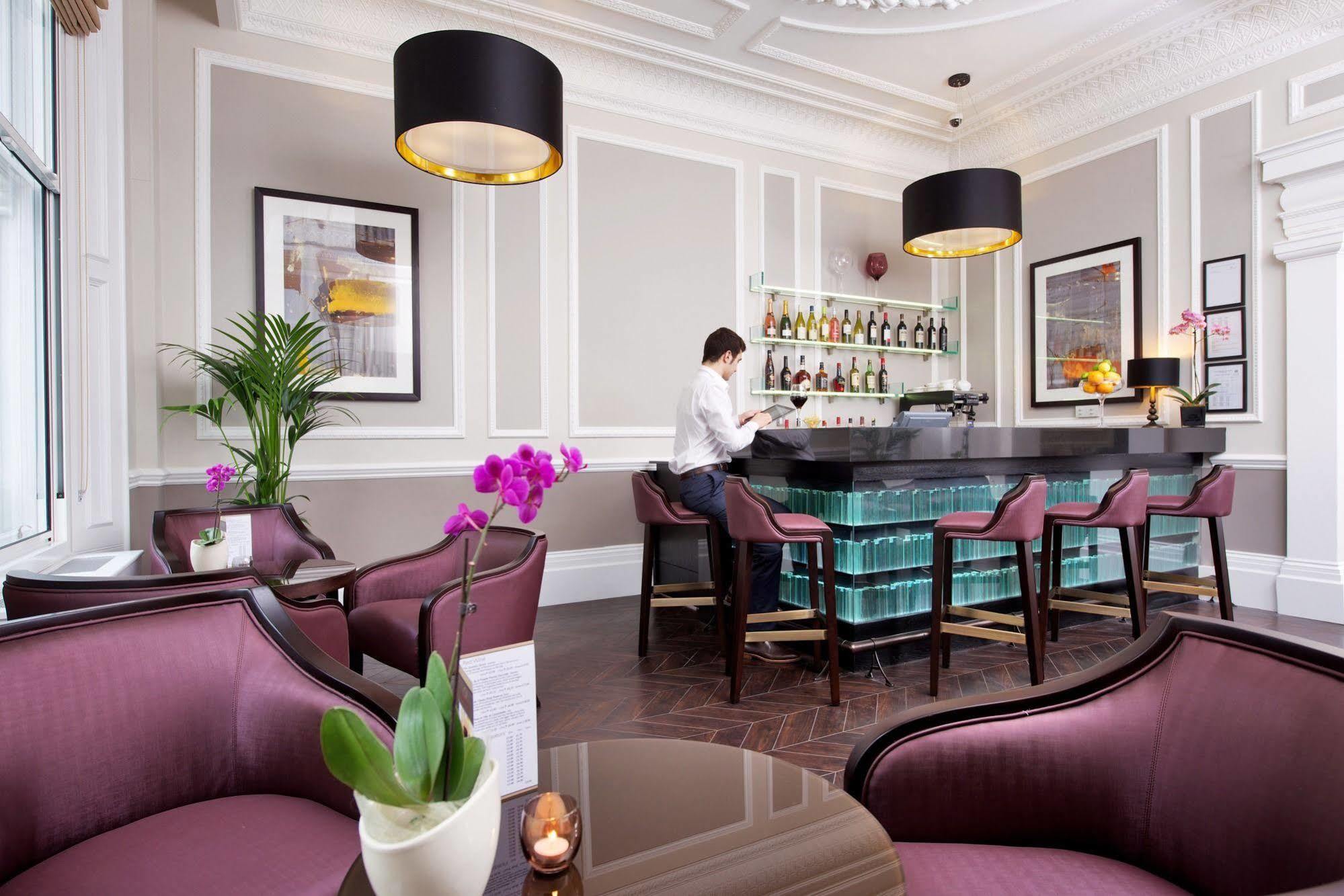 Fraser Queens Gate Aparthotel 4*