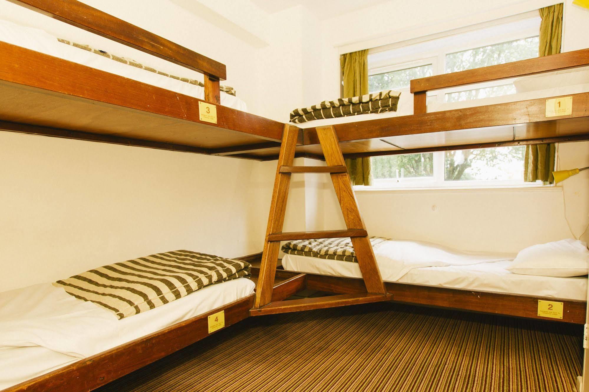 Palmers Hillspring At Willesden Hostel
