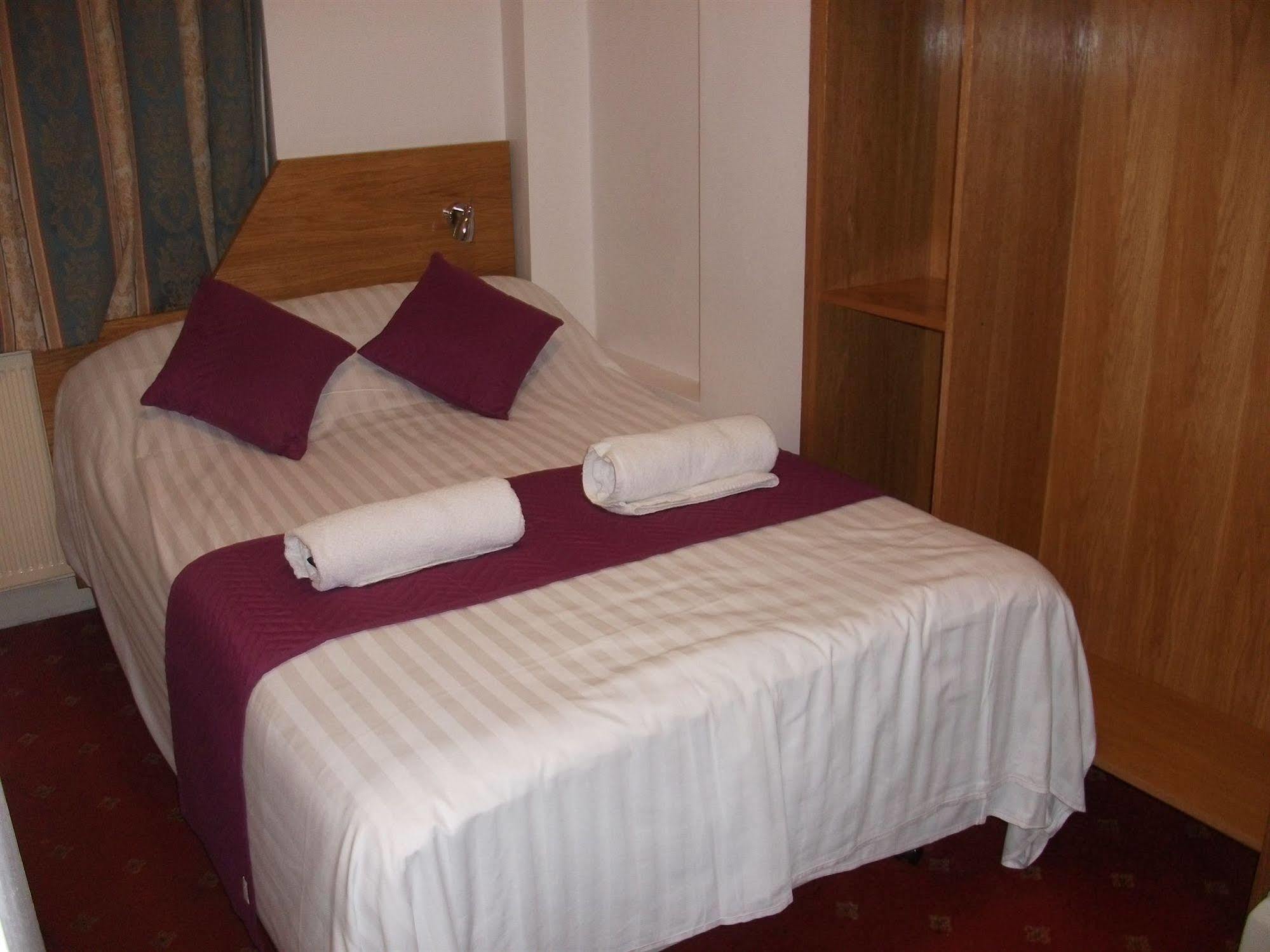 Hotel Oyo Bakers Hotel London Victoria London