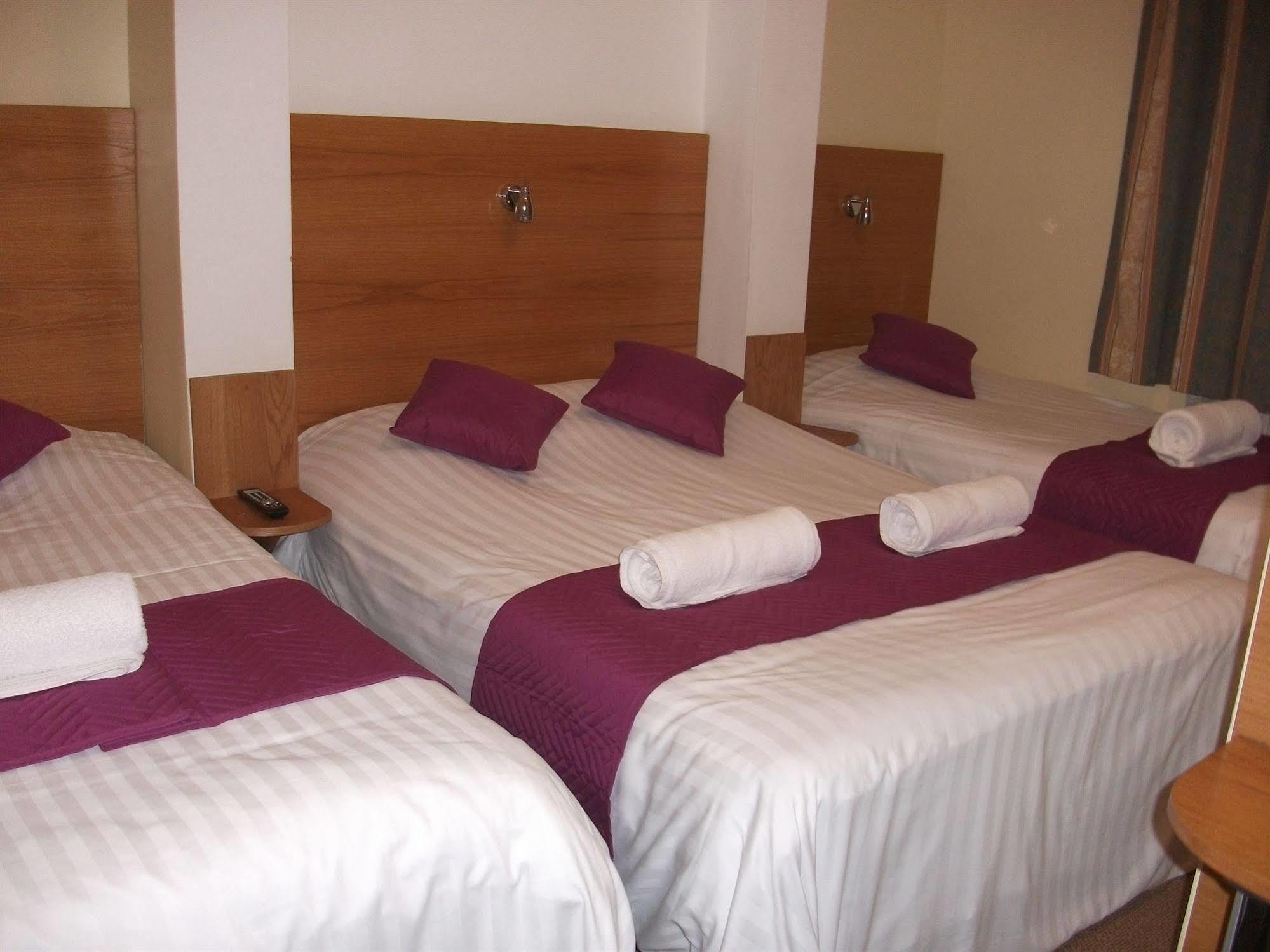 Oyo Bakers Hotel London Victoria