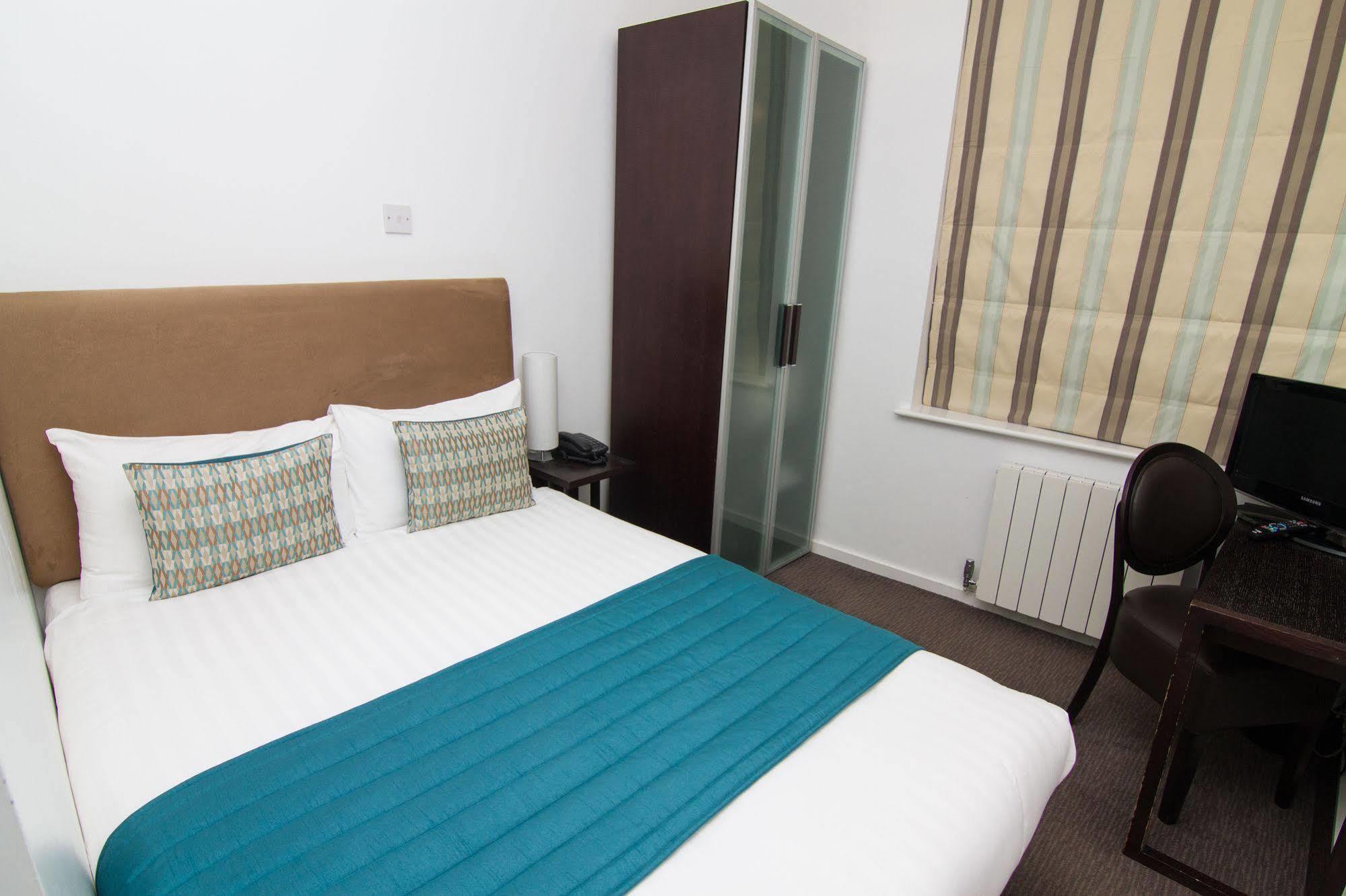 Hotell Euston Square 3*