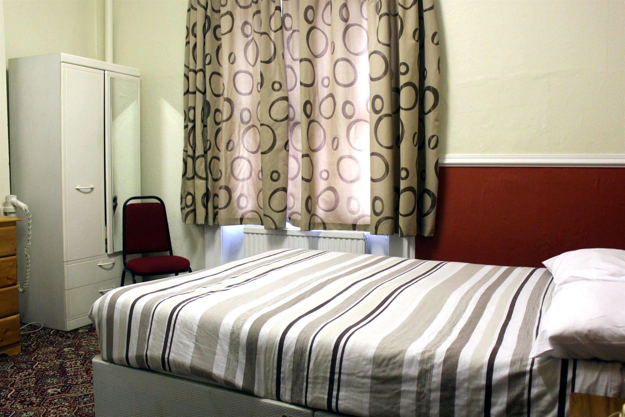 Hotel Stanley House 2*