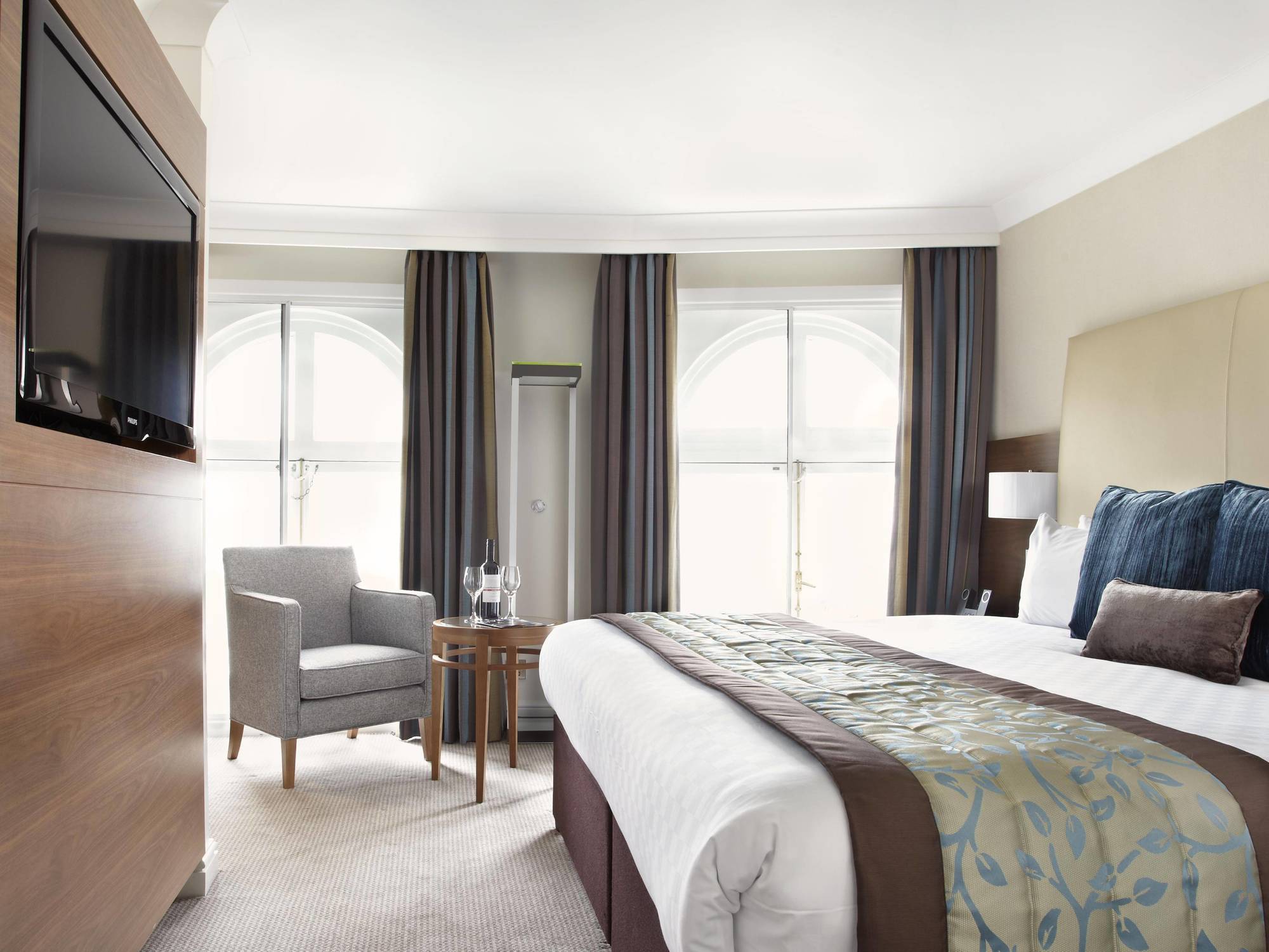 Thistle Piccadilly Hotel London