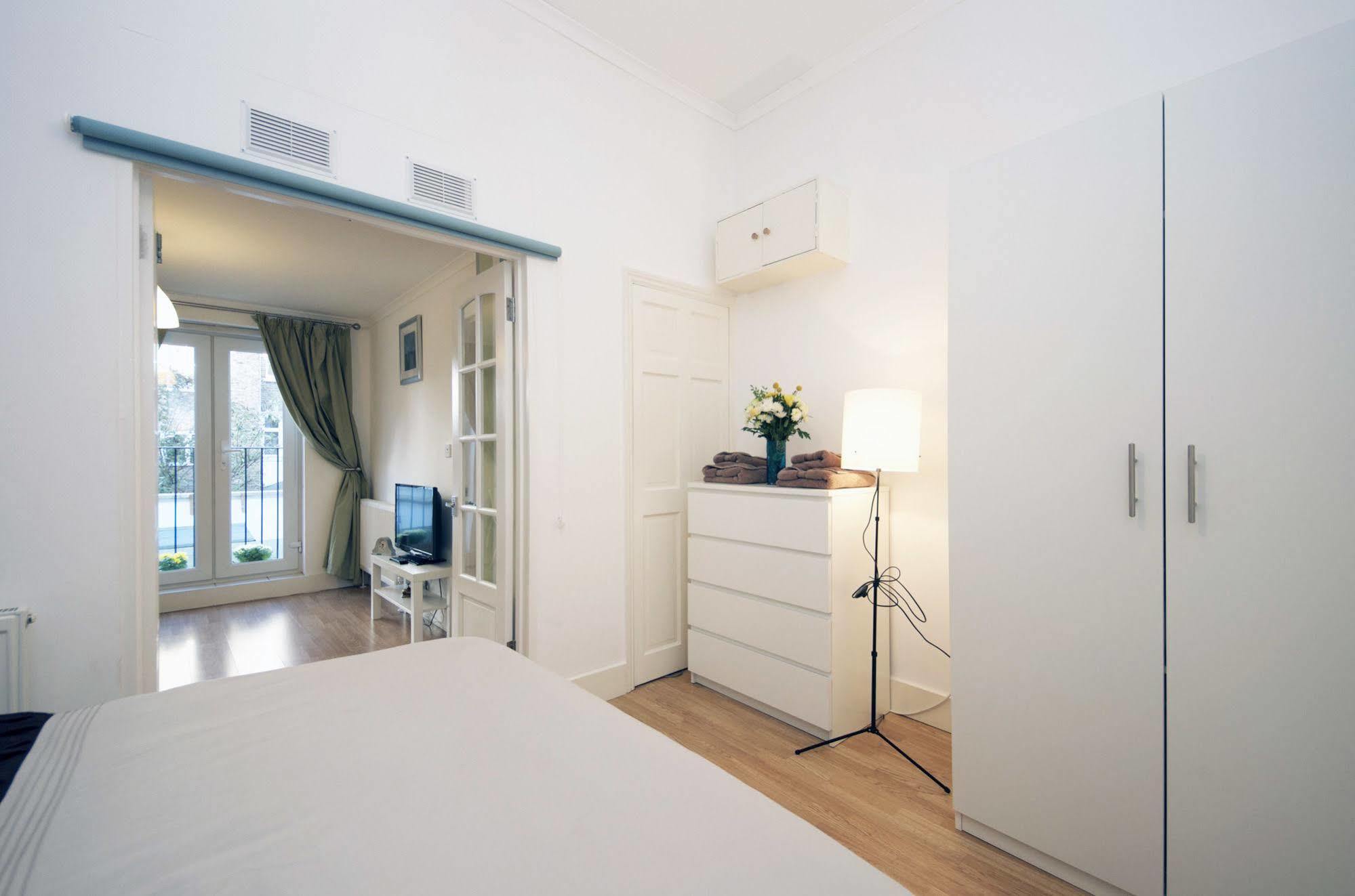 Hotel W14
