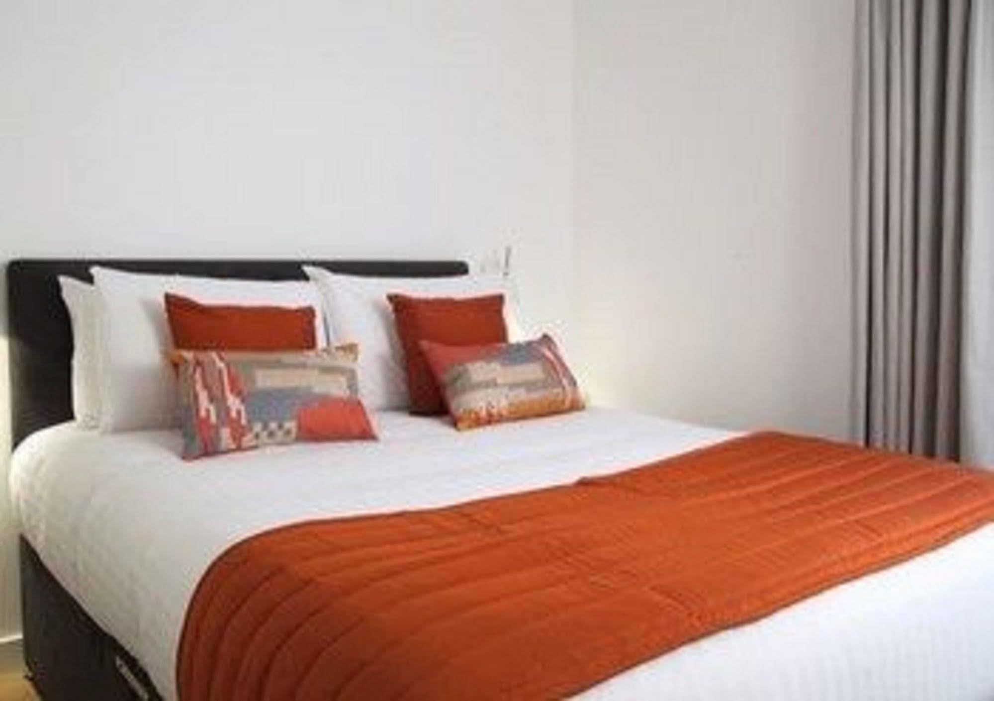 Lejlighedshotel Smart Bridge 4*