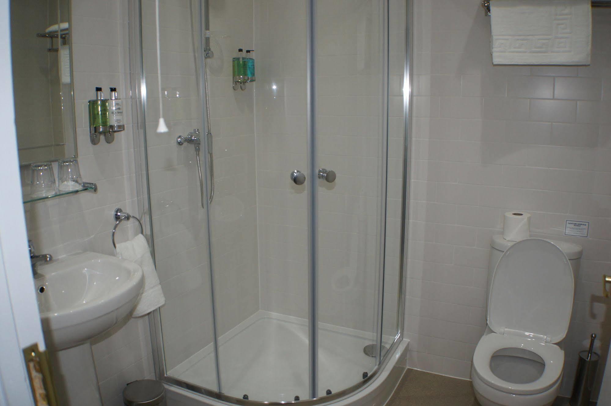 Hotel Grand Junction Arms