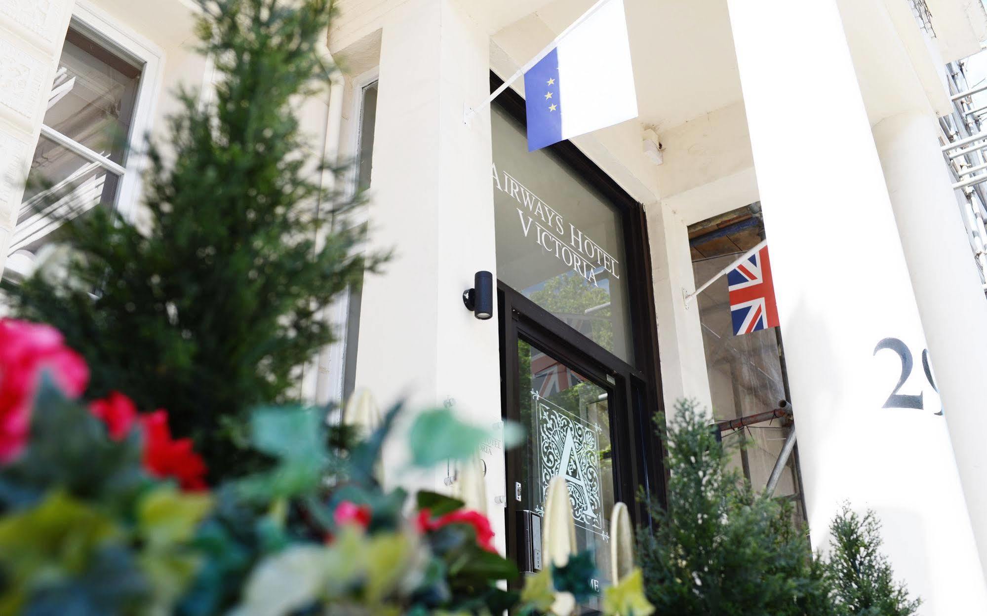 The 29 London