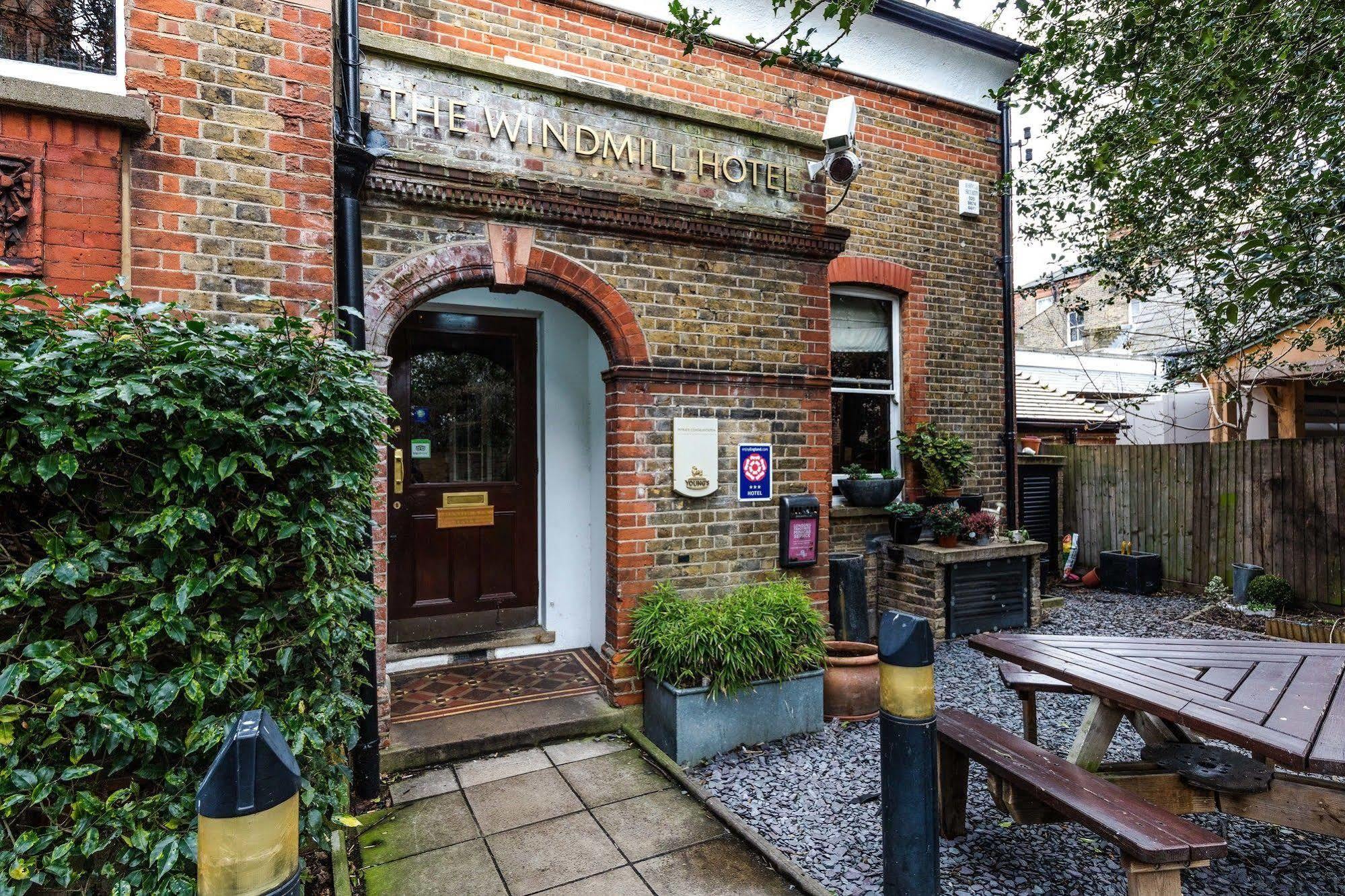 The Windmill On The Common 3* Londres