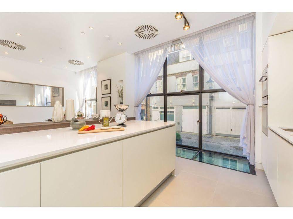 Chiltern And Baker Luxury