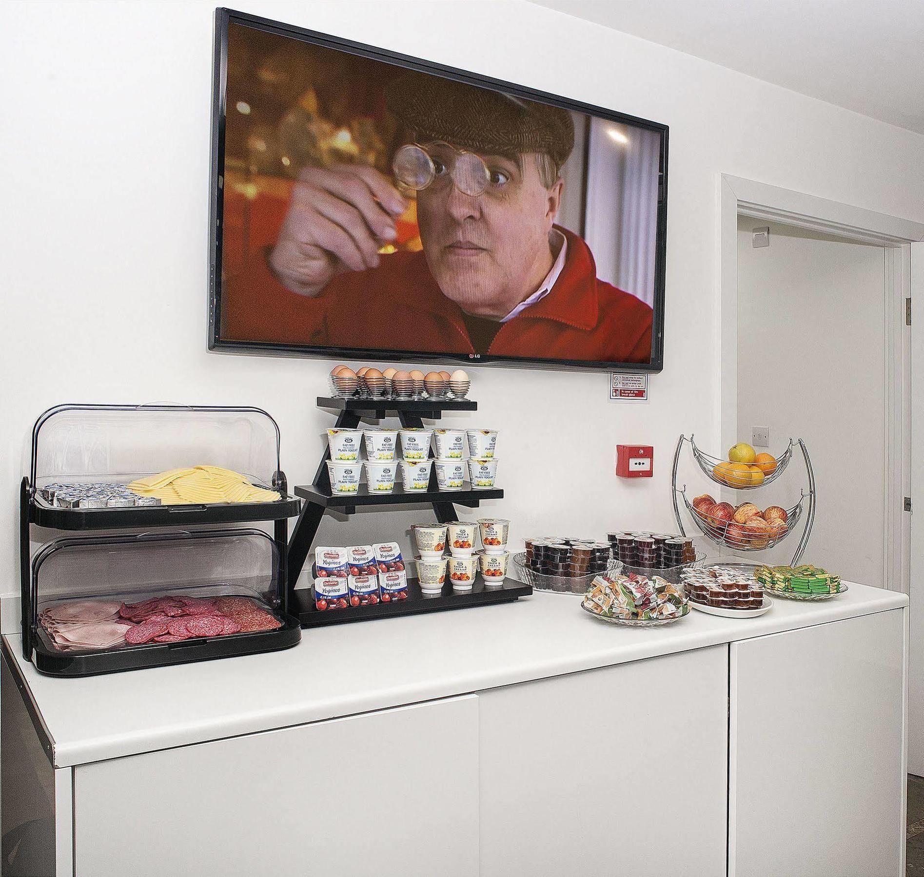 Nox Hyde Park Aparthotel London