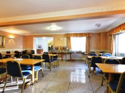 Hotell Seymour 2*