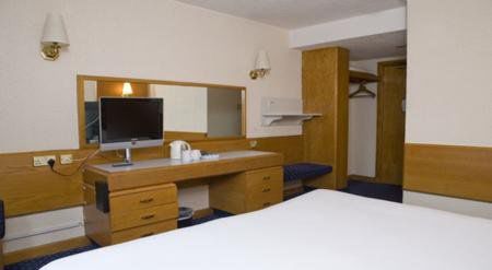 Hotell Travelodge Farringdon 3*