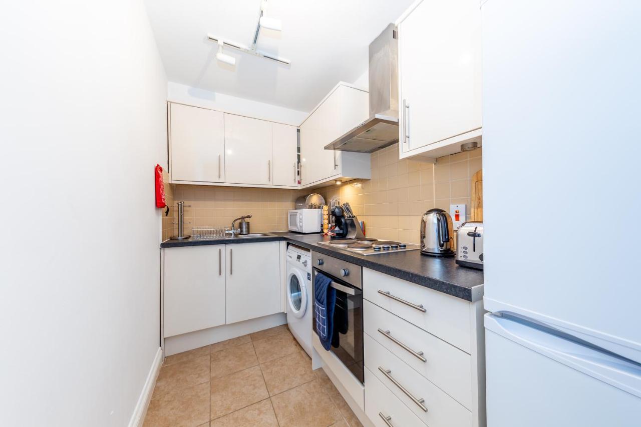 Appartamento 2 Bed Cosy In Fitzrovia Free Wifi By Aparts Londra