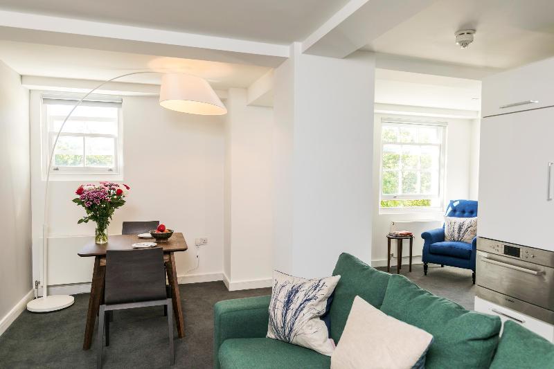Native Hyde Park Aparthotel London