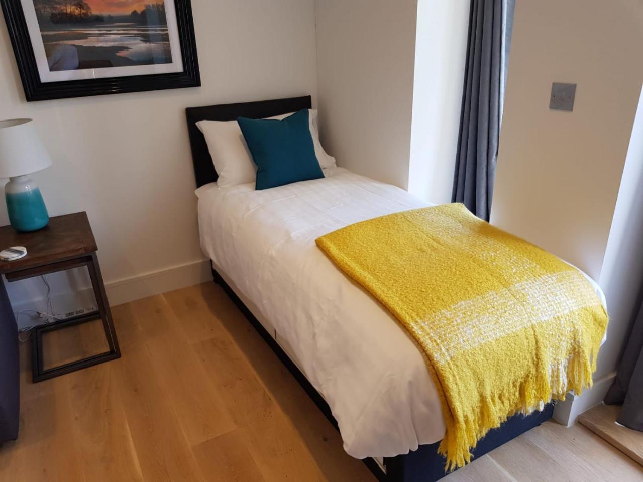 Stunning Ealing Apartment