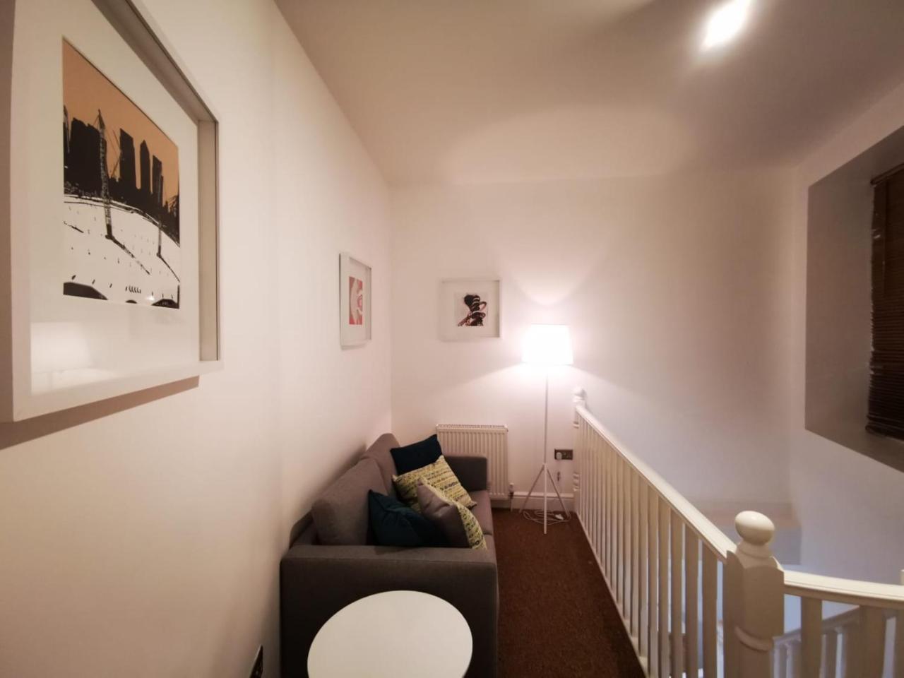 Capital Host- Apartments Euston Apartment