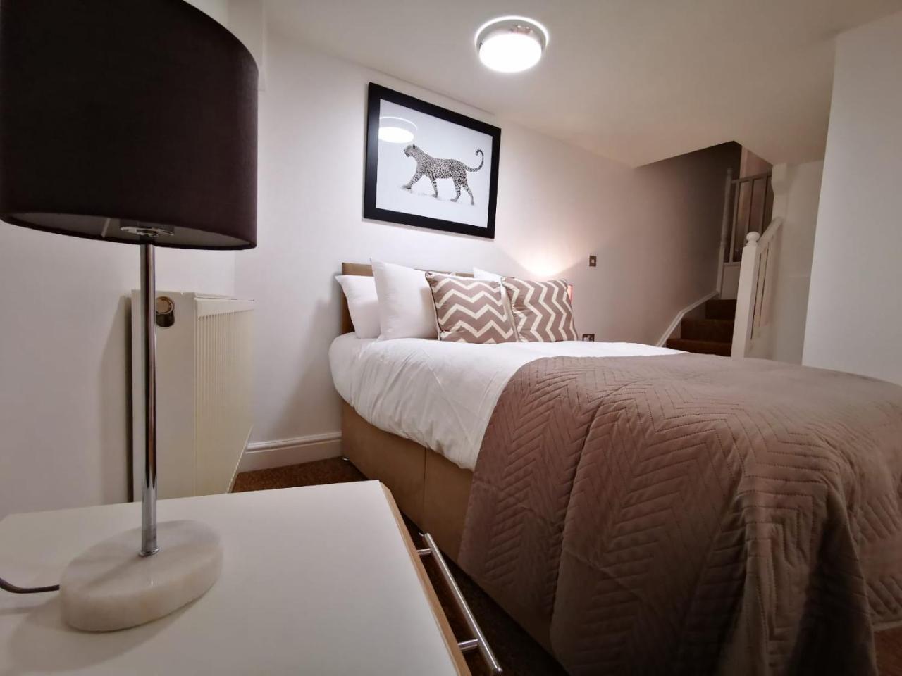 Capital Host- Apartments Euston Apartment London