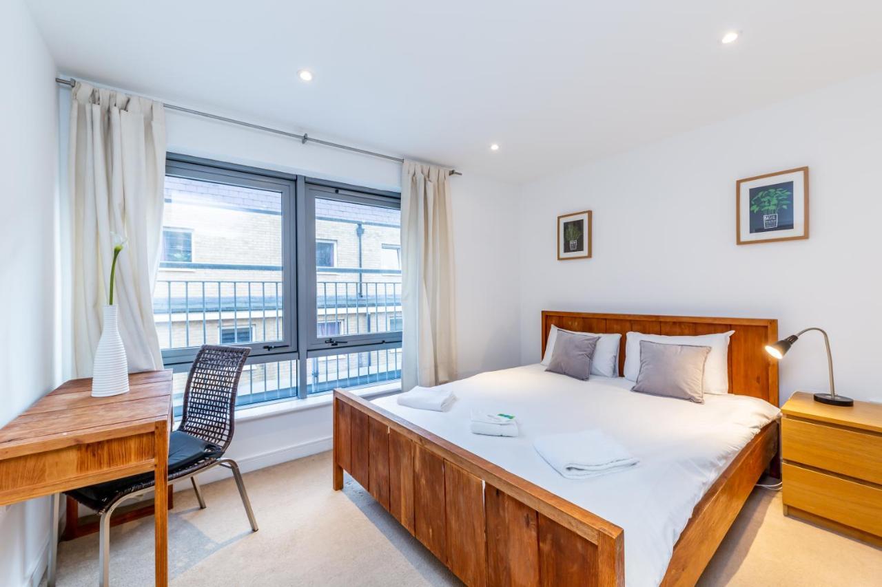 Lägenhet 2 Bed Executive Next To Liverpool Street Free Wifi By Aparts London
