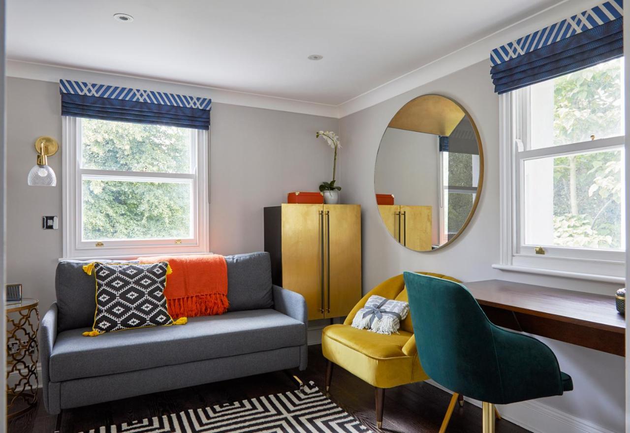 Stunning Ifield Road Gem Lejlighed *