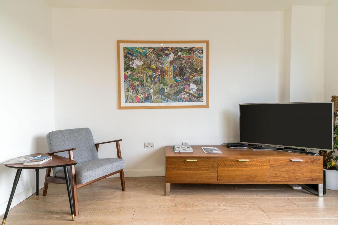 New 2bd Flat 4mins To Excel Centre Fast City Links Lägenhet *
